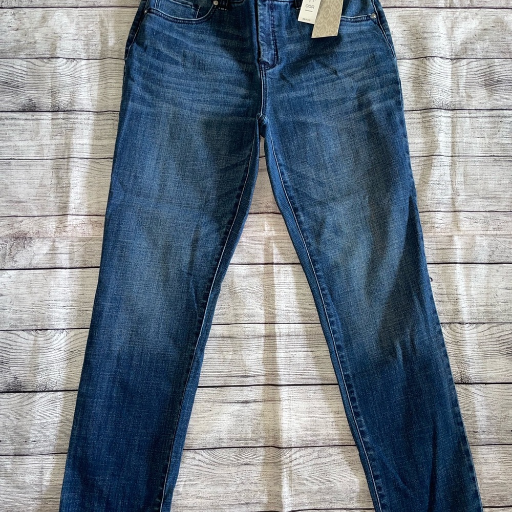 New Chicos So slimming girlfriend ankle size 00R (2R US)